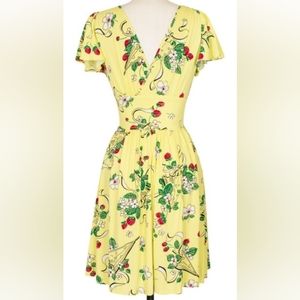 Trashy Diva Chantilly Strawberry Camilla dress